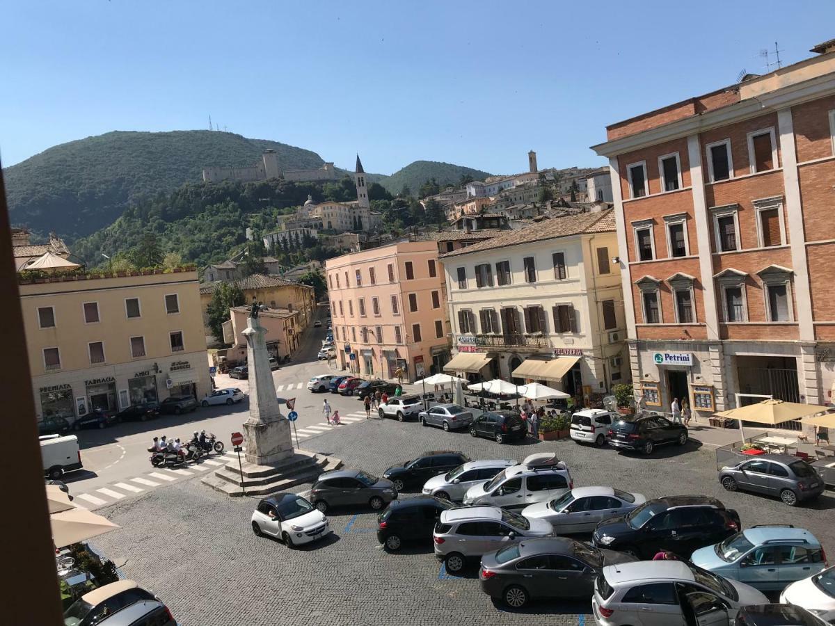 Ferienwohnung Centralhouse Spoleto Exterior foto